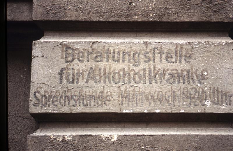 Halle, Carl-von-Ossietzky-Str. 1, 28.4.1998 (4).jpg